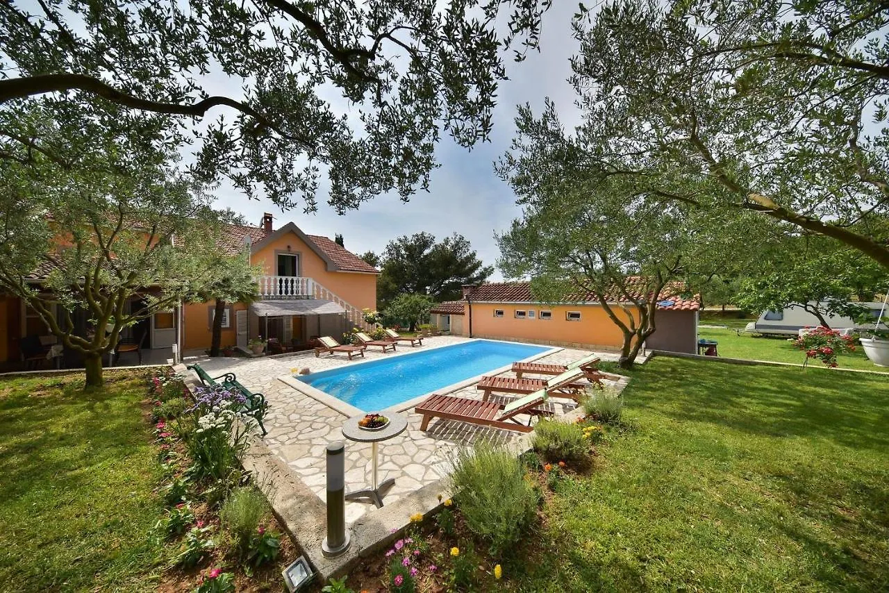 Apartments Miley Sveti Filip i Jakov Croatia