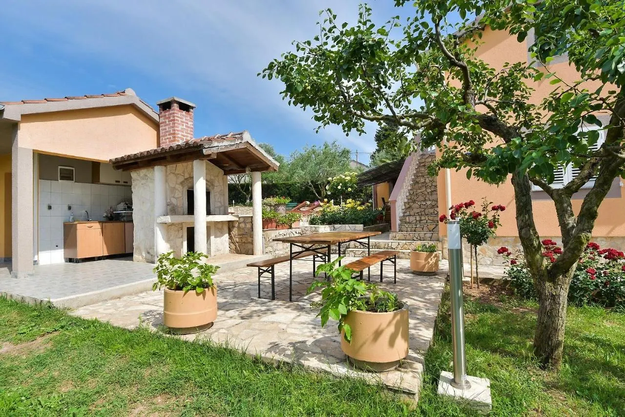 Apartments Miley Sveti Filip i Jakov