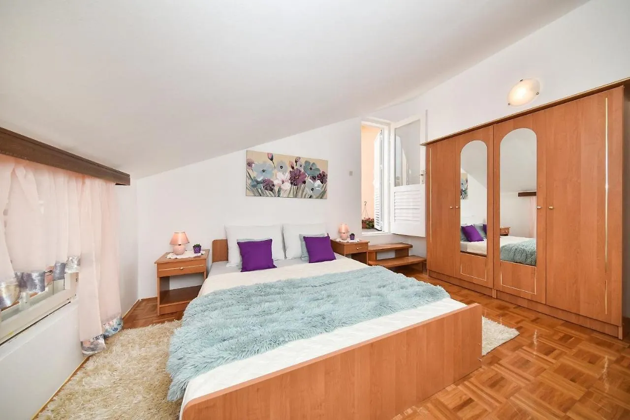 Apartments Miley Sveti Filip i Jakov
