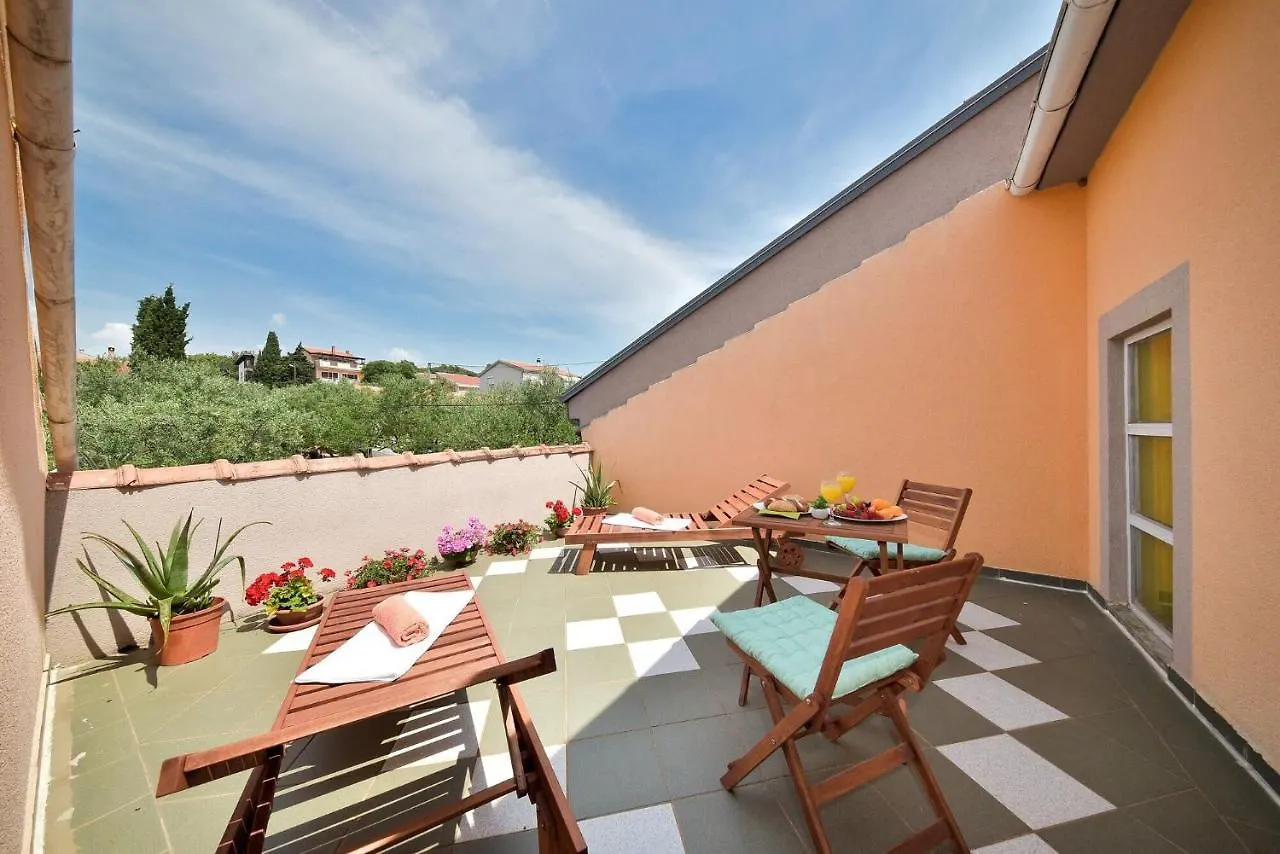 Apartments Miley Sveti Filip i Jakov