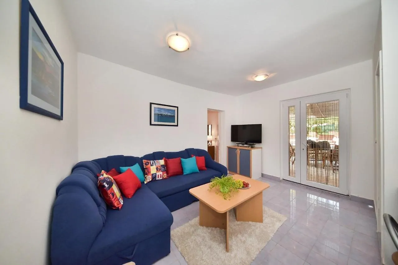 Apartments Miley Sveti Filip i Jakov