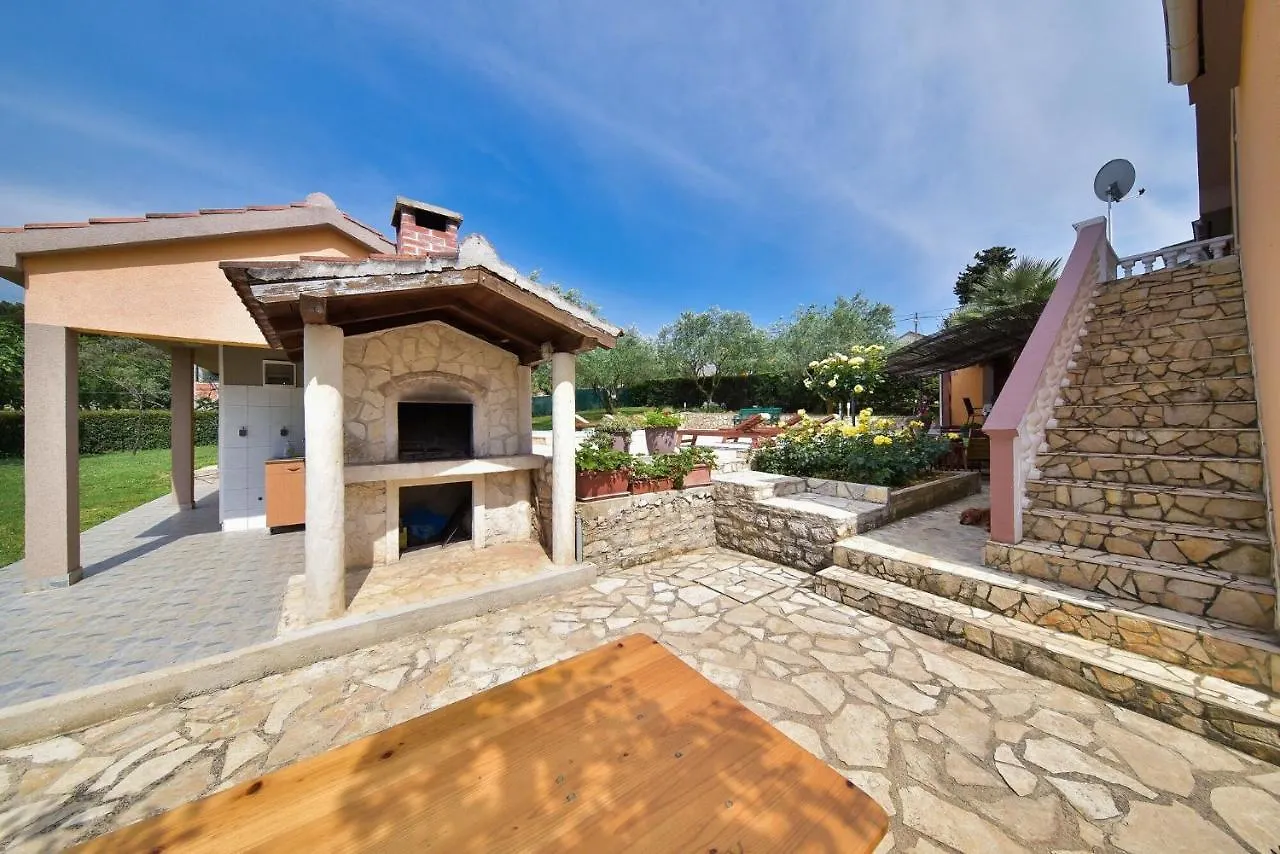Apartments Miley Sveti Filip i Jakov