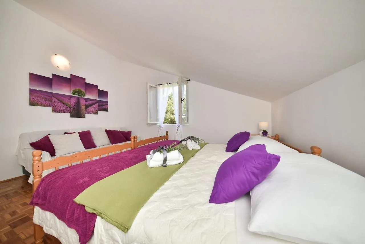 Apartments Miley Sveti Filip i Jakov