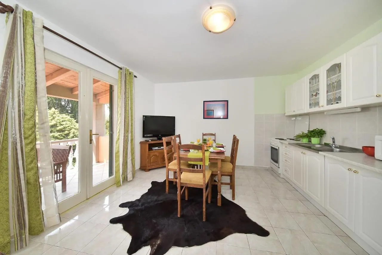 Apartments Miley Sveti Filip i Jakov