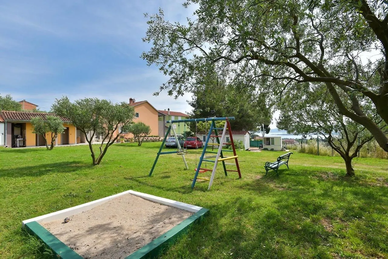 Apartments Miley Sveti Filip i Jakov