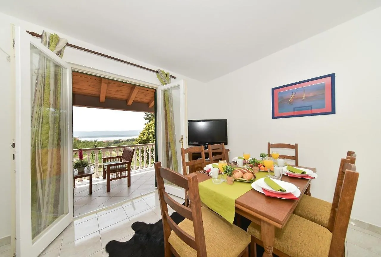 Apartments Miley Sveti Filip i Jakov
