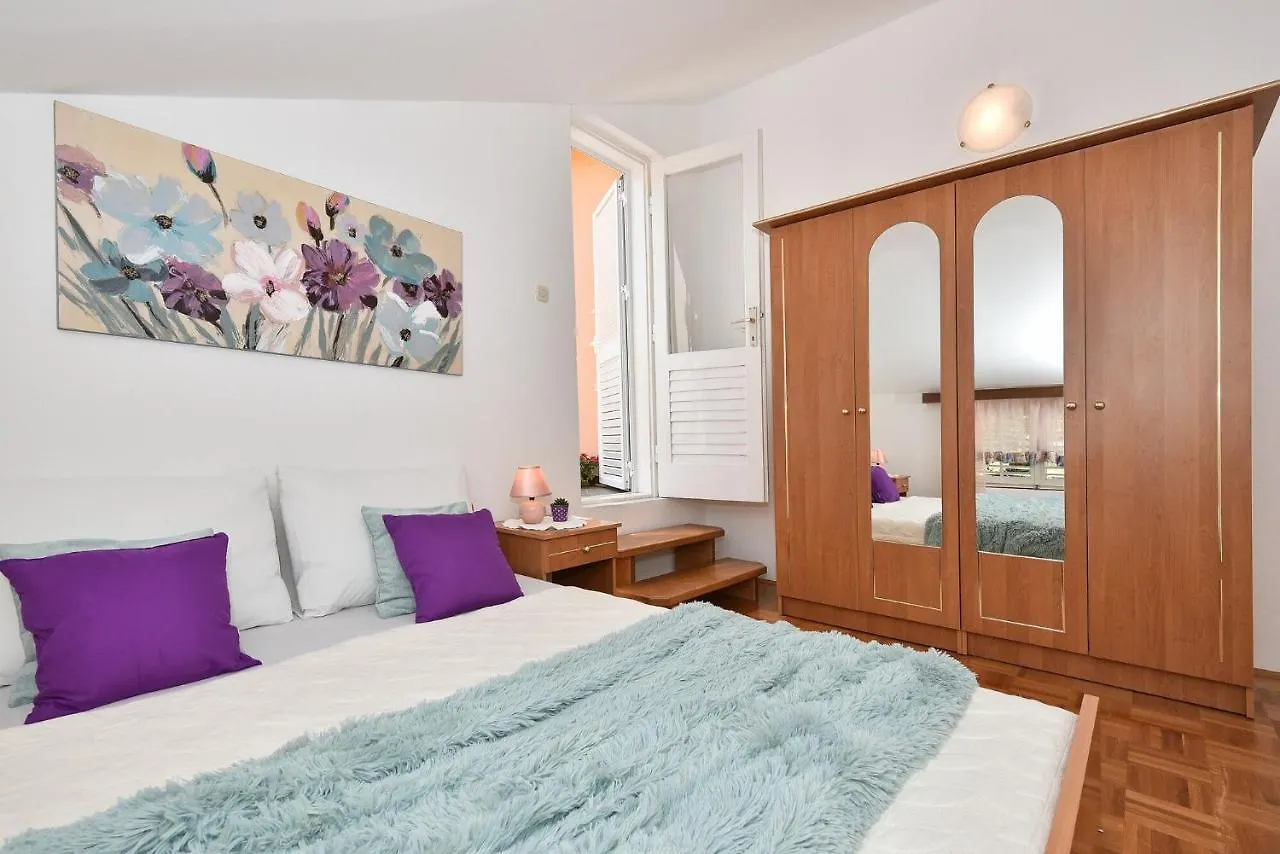 Apartments Miley Sveti Filip i Jakov Croatia