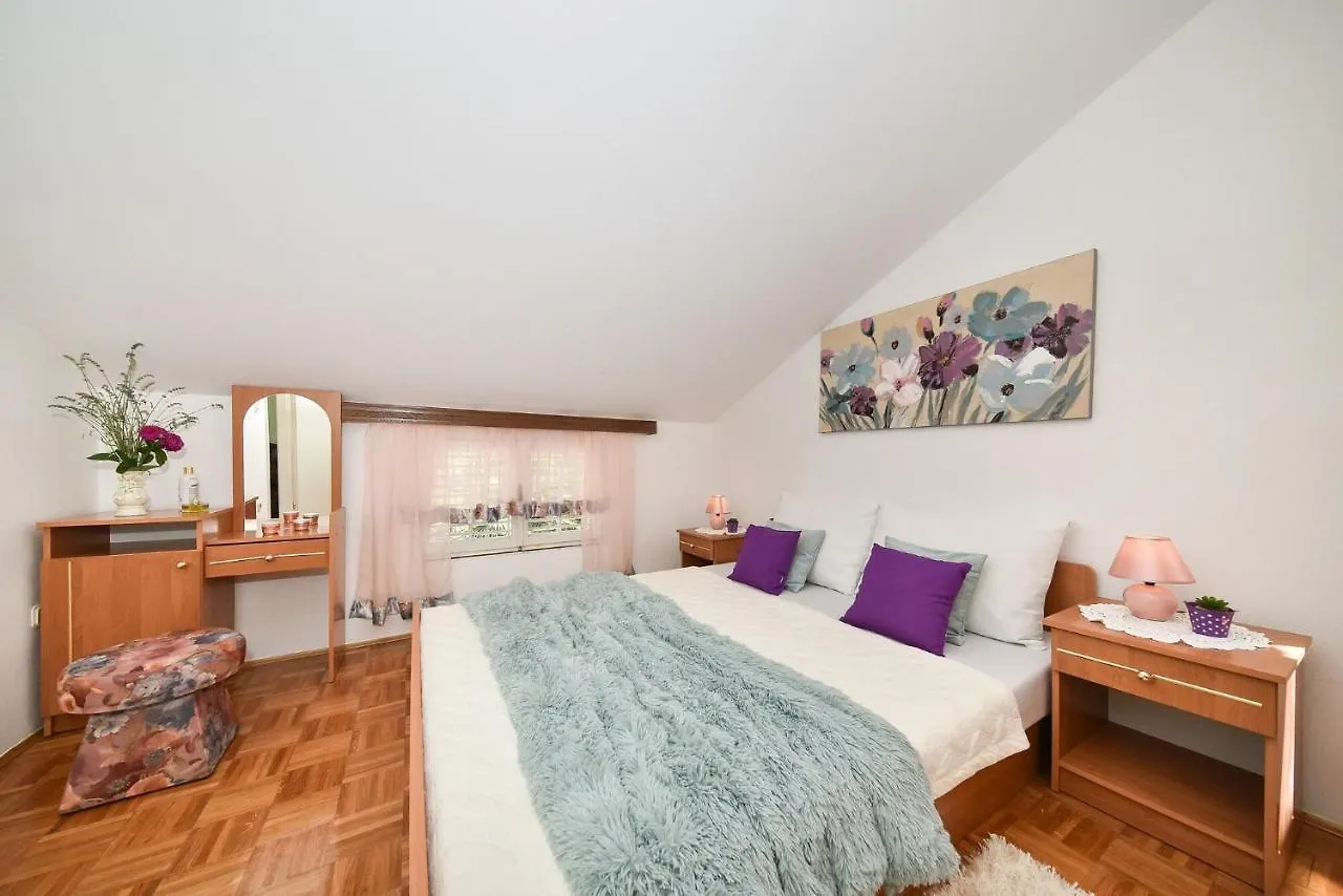 Apartments Miley Sveti Filip i Jakov Croatia