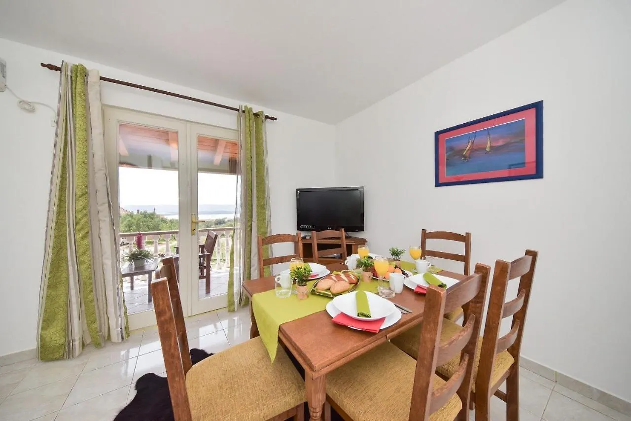 Apartments Miley Sveti Filip i Jakov 0*,  Croatia