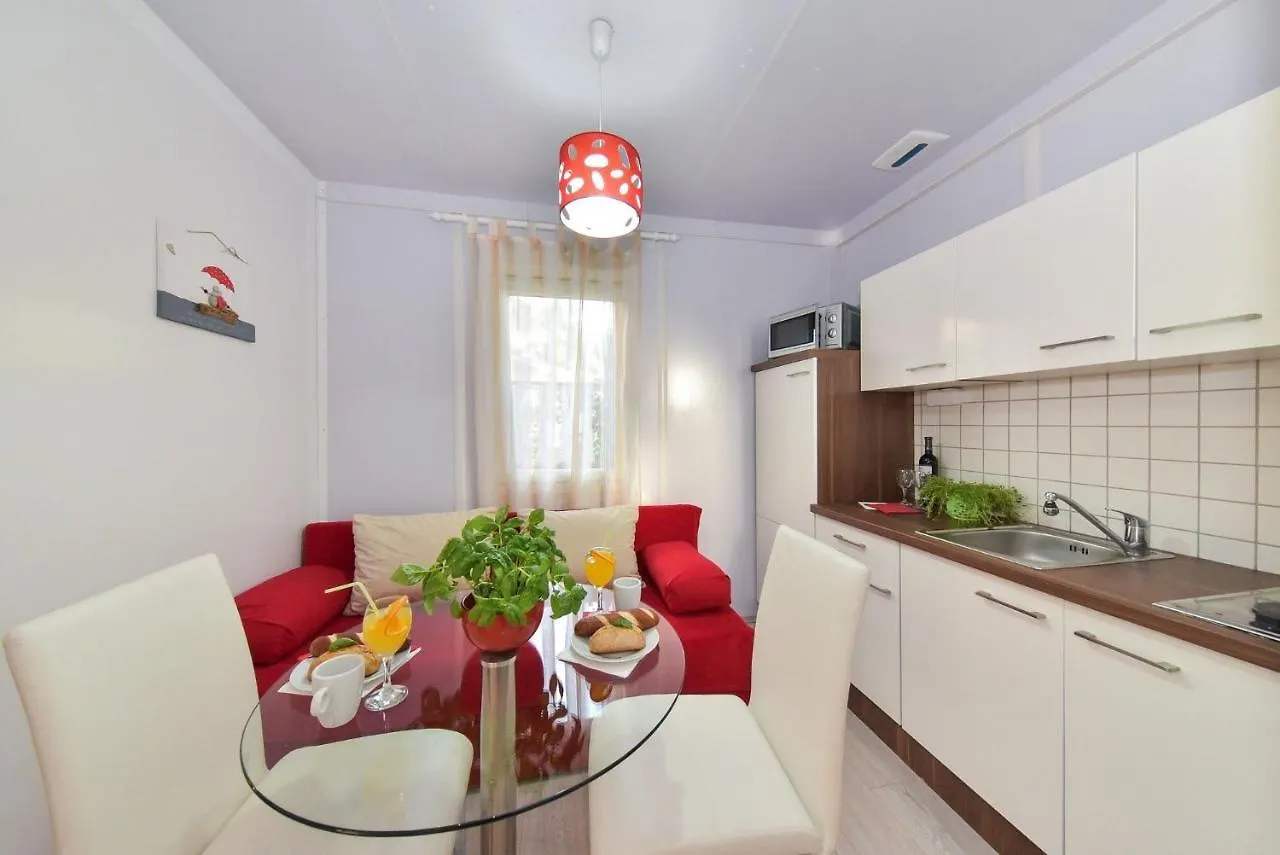 Apartments Miley Sveti Filip i Jakov Croatia