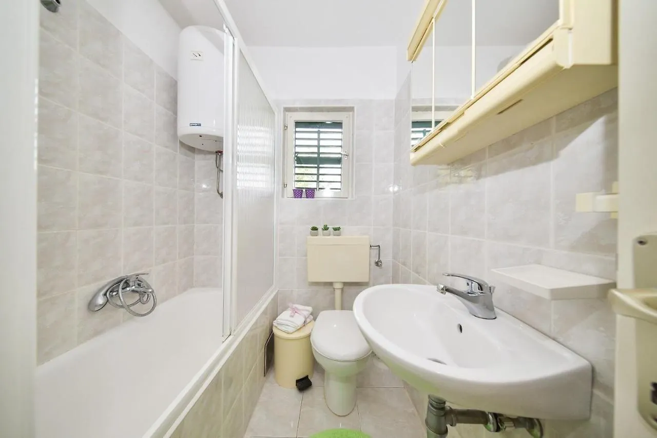 Apartments Miley Sveti Filip i Jakov