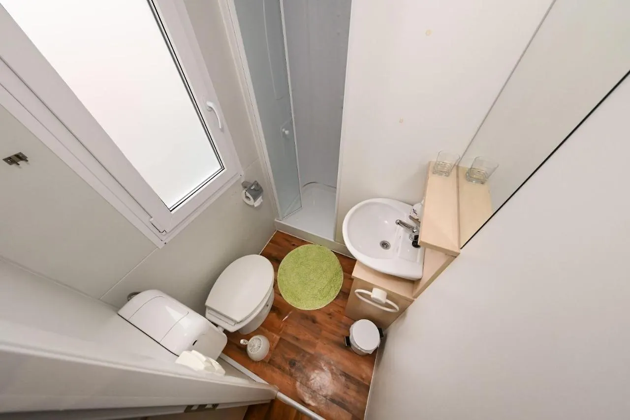 Apartments Miley Sveti Filip i Jakov 0*,