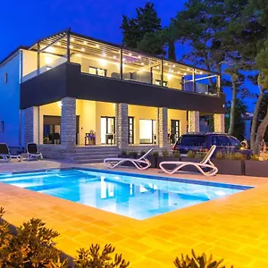 Apartament Maris, Sveti Filip i Jakov