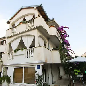 Apartament Petrina, Sveti Filip i Jakov
